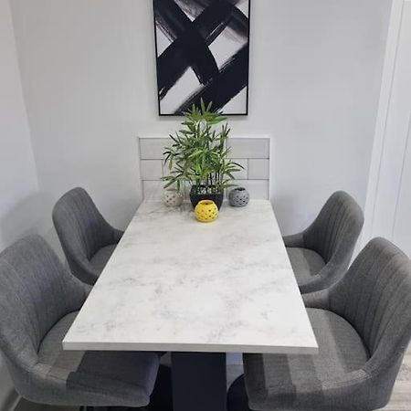 Doll Apartment Монтроз Экстерьер фото
